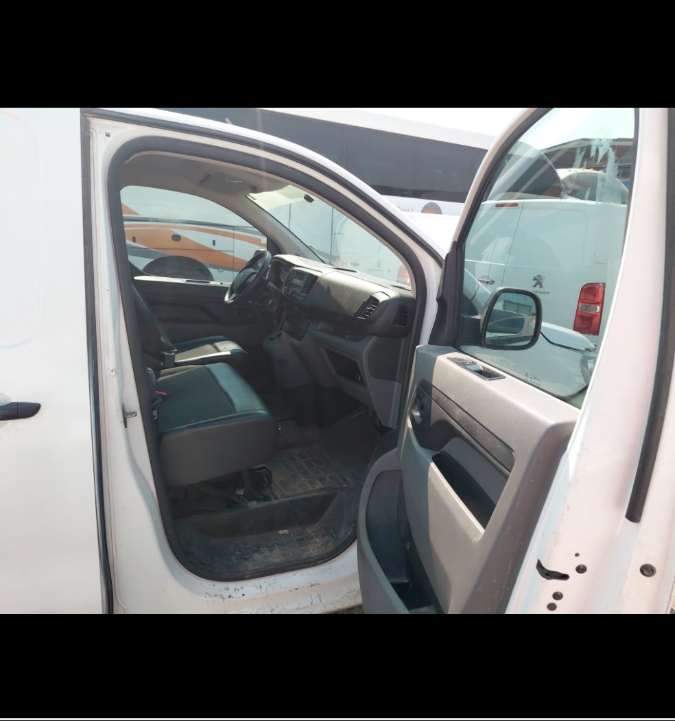 Peugeot  Expert Van  2022 image