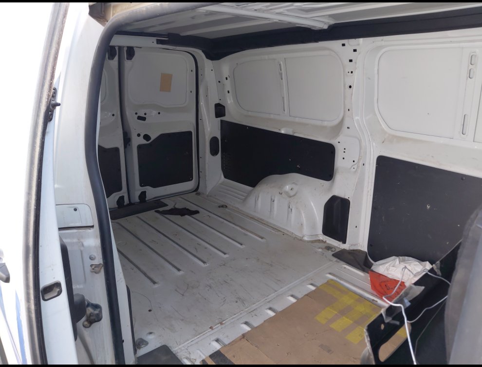 بيجو اكسبرت فان  2022 image