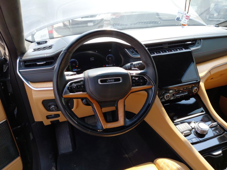 Jeep Grand Cherokee  2021 image