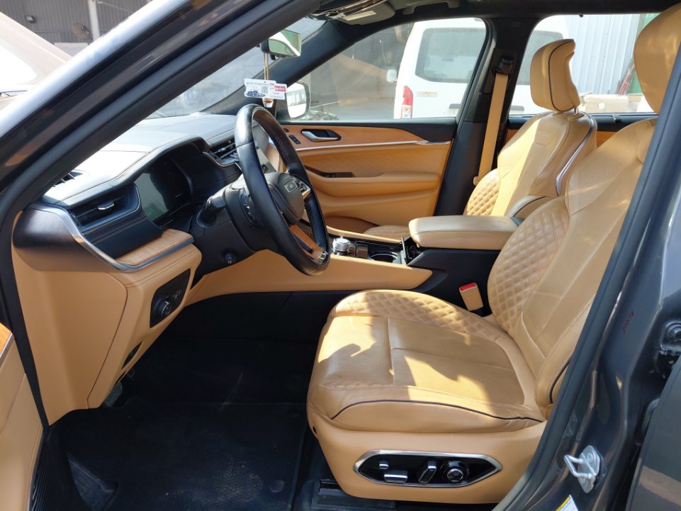 Jeep Grand Cherokee  2021 image