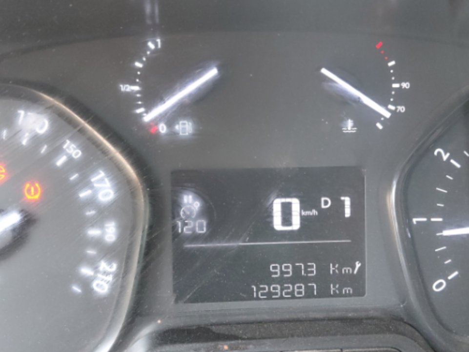 بيجو اكسبرت فان  2022 image