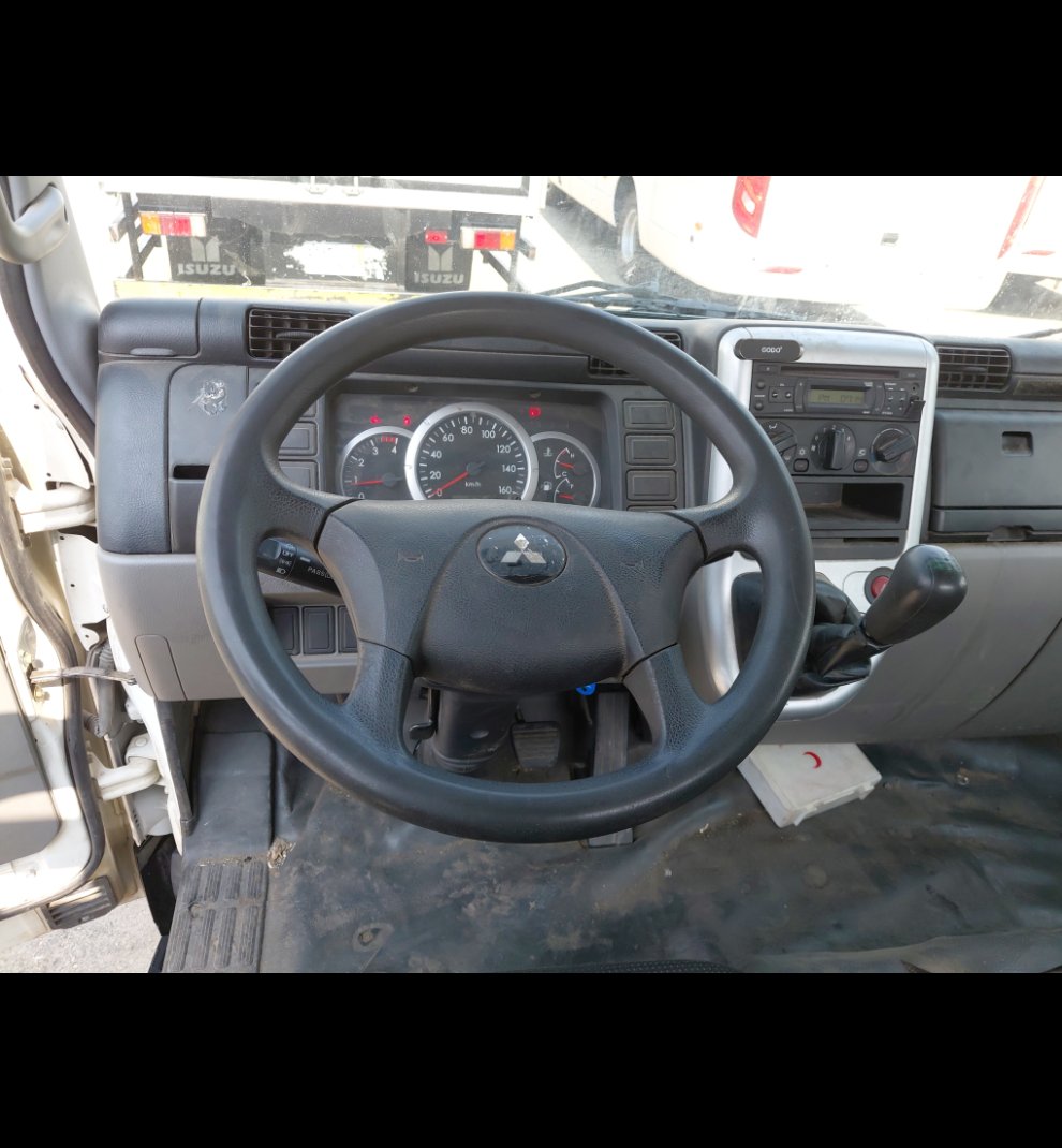 ميتسوبيشي كانتر FUSO 2022 image