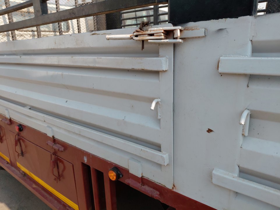 ميتسوبيشي كانتر FUSO 2022 image