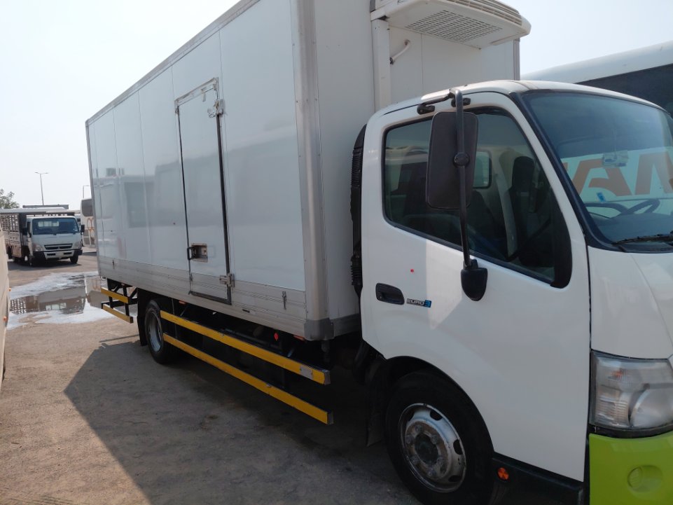Hino 300  2022 image