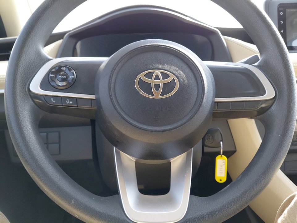 تويوتا يارس  2023 image