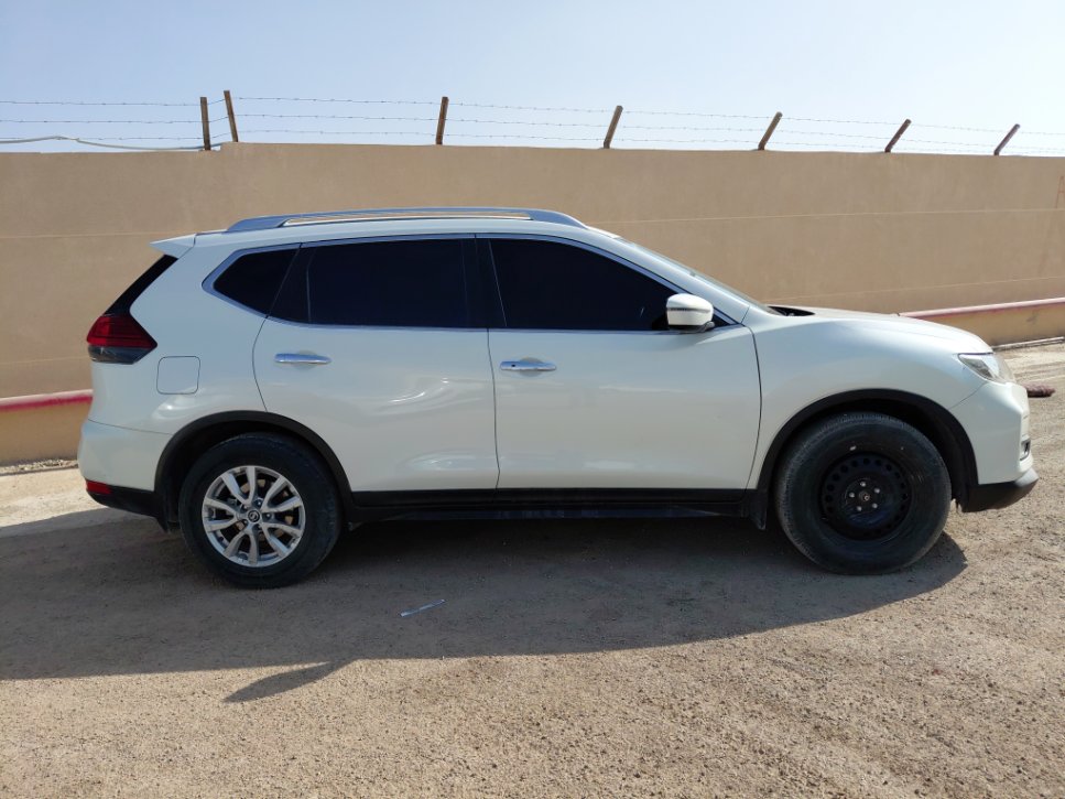 Nissan X-Trail  2022 image