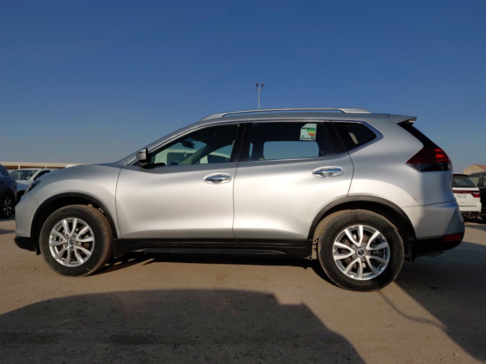 Nissan X-Trail  2022 image