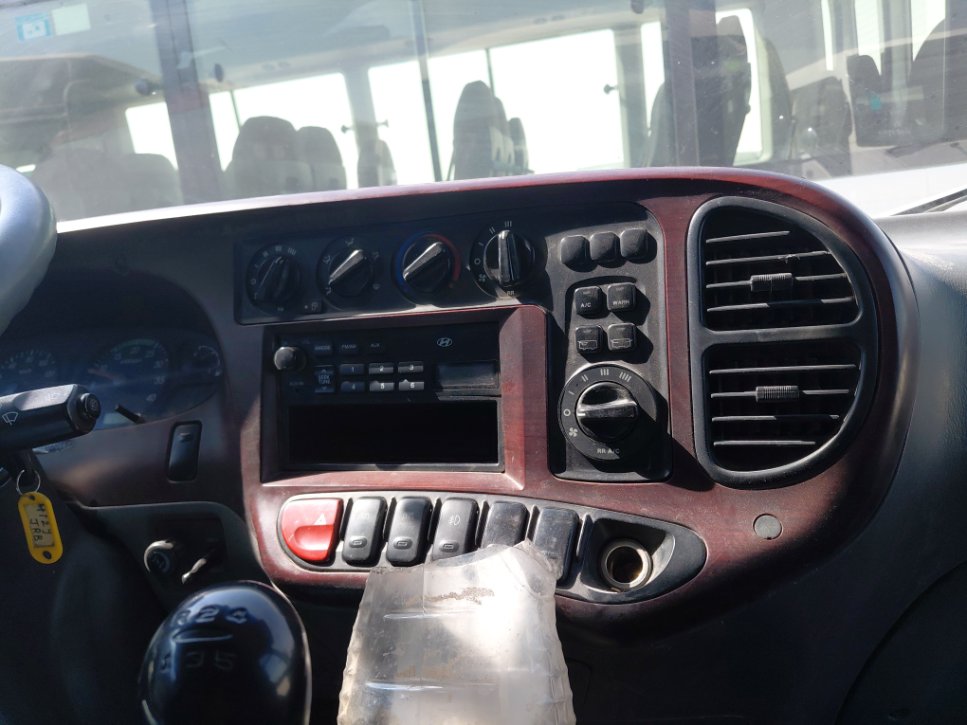 Hyundai County  2016 image