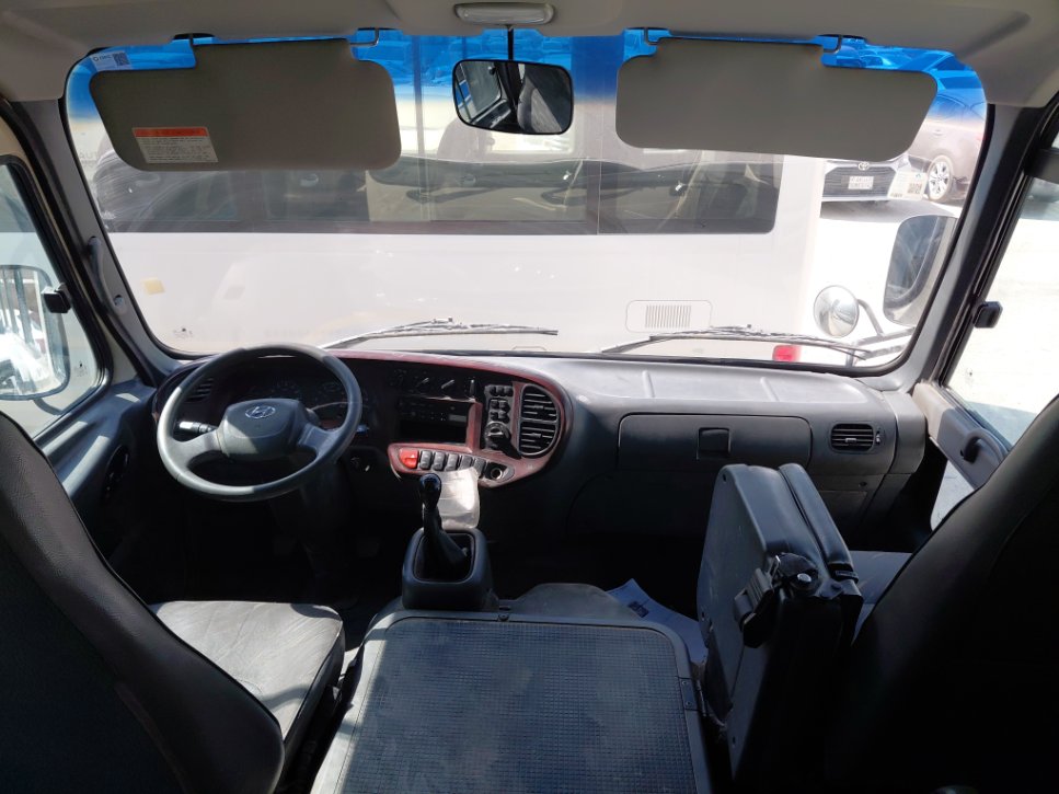 Hyundai County  2016 image