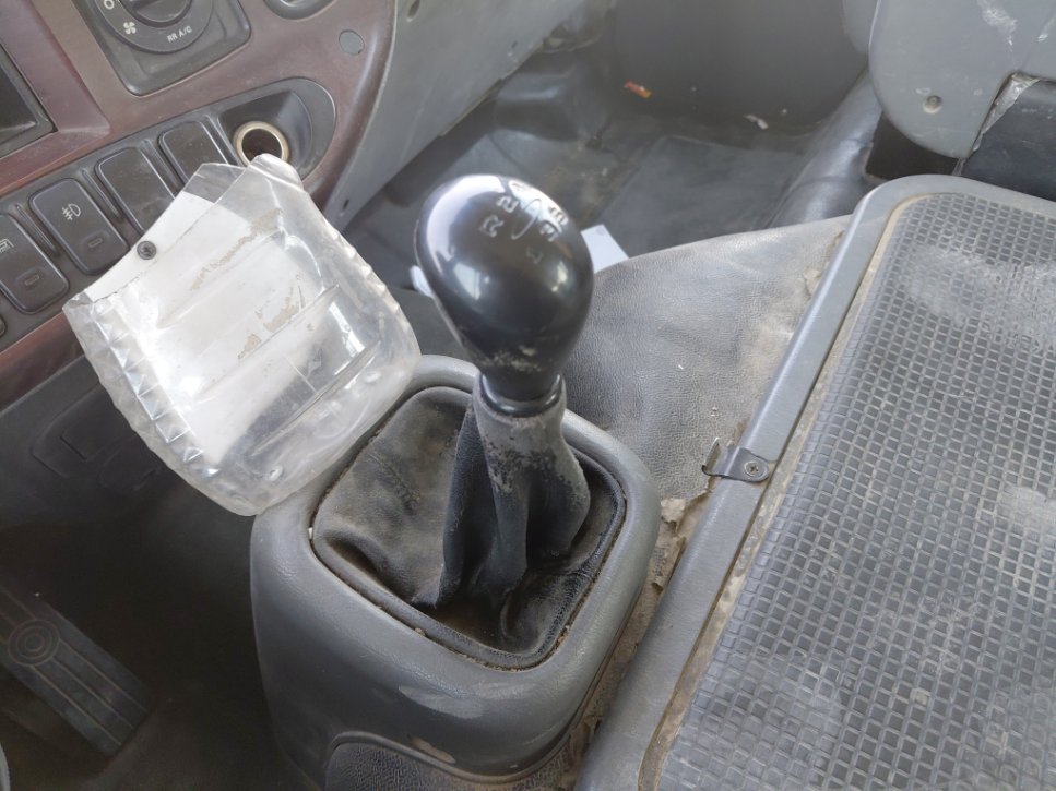 Hyundai County  2016 image