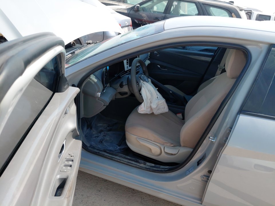 Hyundai Elantra  2023 image