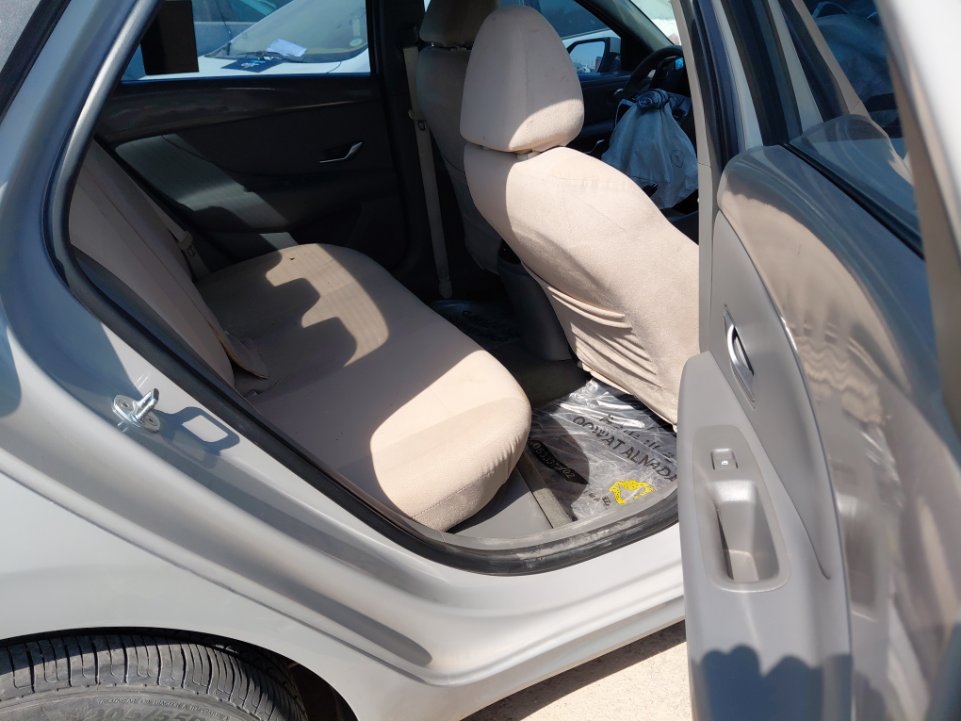 Hyundai Elantra  2023 image