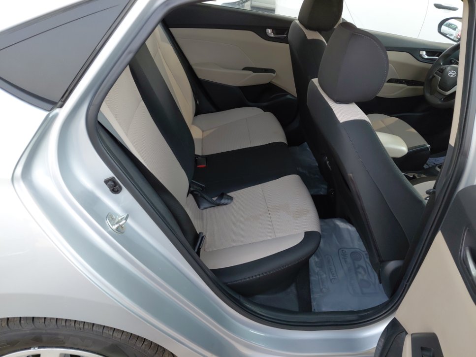 Hyundai Accent STD 2023 image