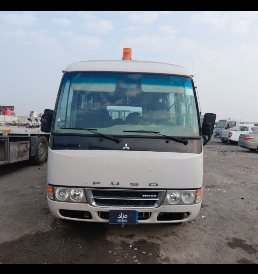 ميتسوبيشي روزا  2020