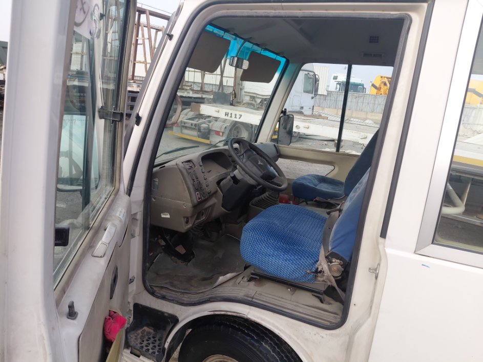 ميتسوبيشي روزا  2020 image