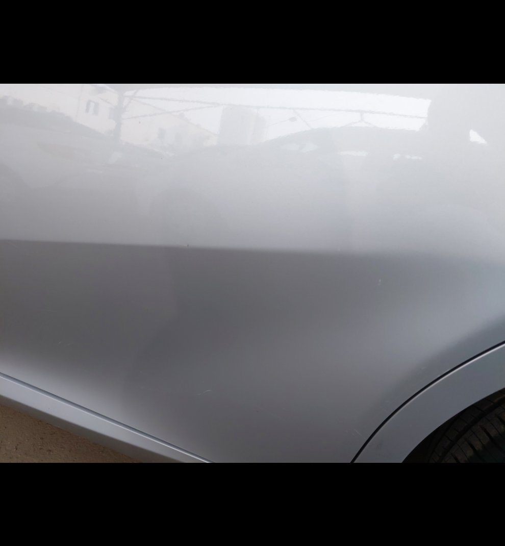 Toyota Camry LE HEV 2021 image