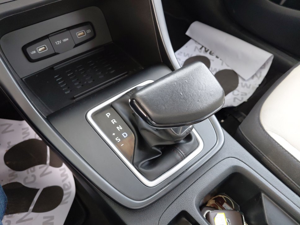 Hyundai Creta STD 2024 image