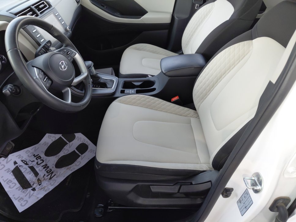Hyundai Creta STD 2024 image