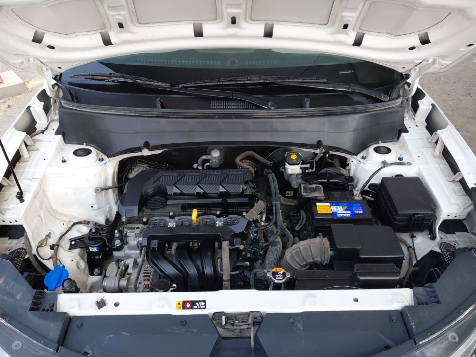 Hyundai Creta STD 2024 image