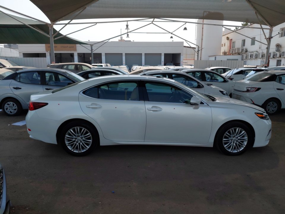 Lexus ES 250 2018 image