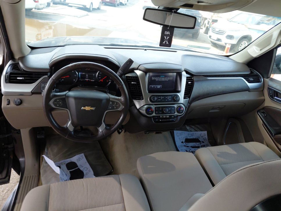 GMC Suburban LS 2016 image
