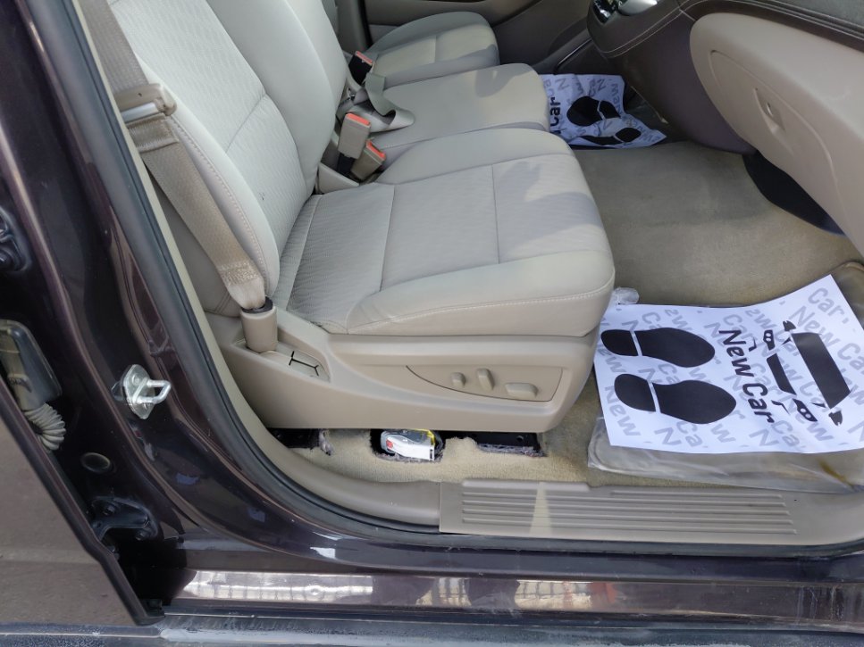 GMC Suburban LS 2016 image