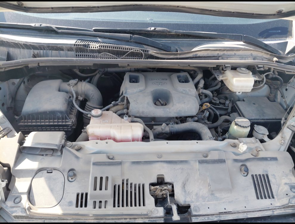 Toyota Hiace Van  2020 image