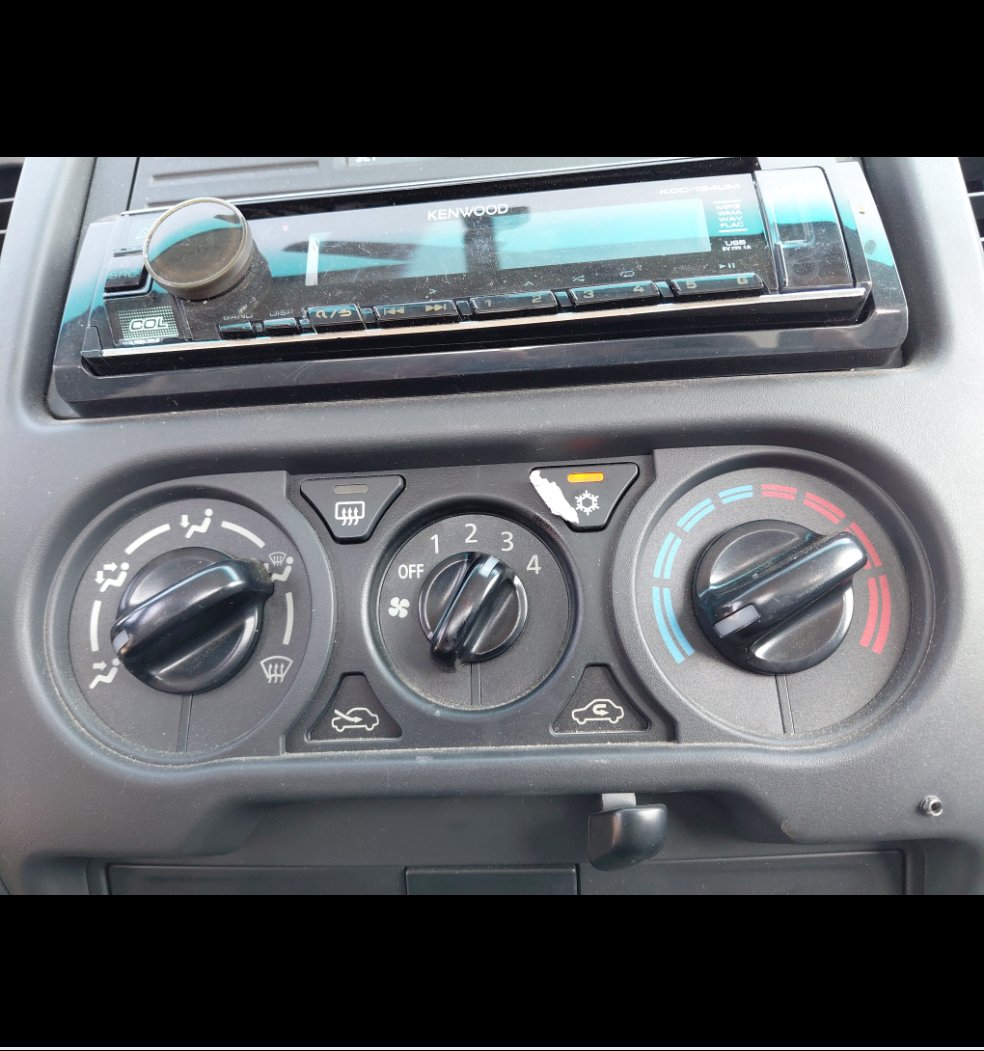 Mitsubishi L200  2020 image