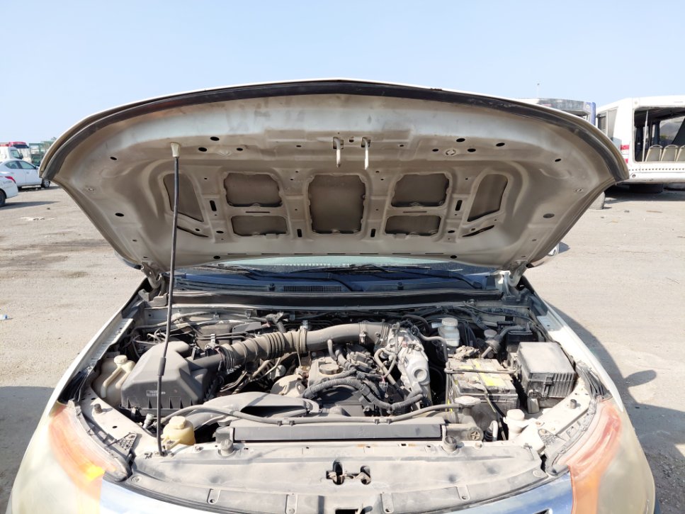 Mitsubishi L200  2016 image