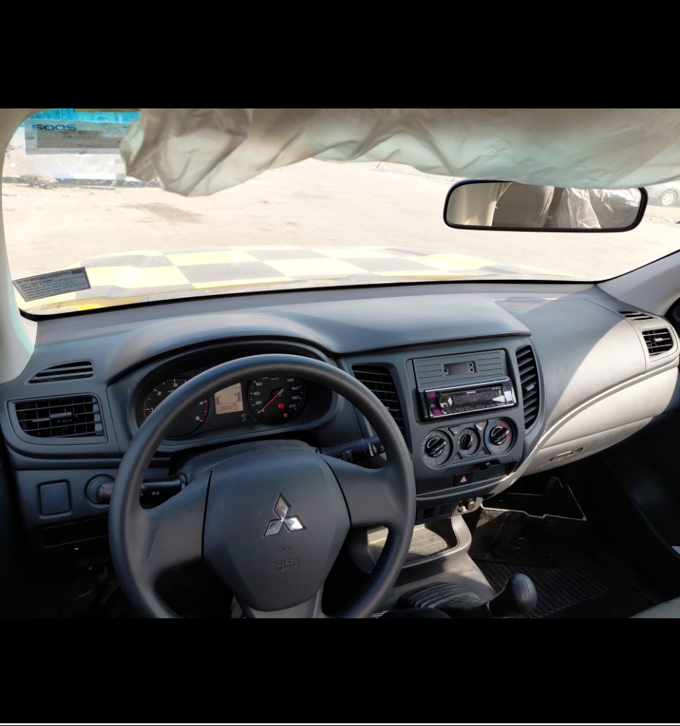 Mitsubishi L200  2020 image