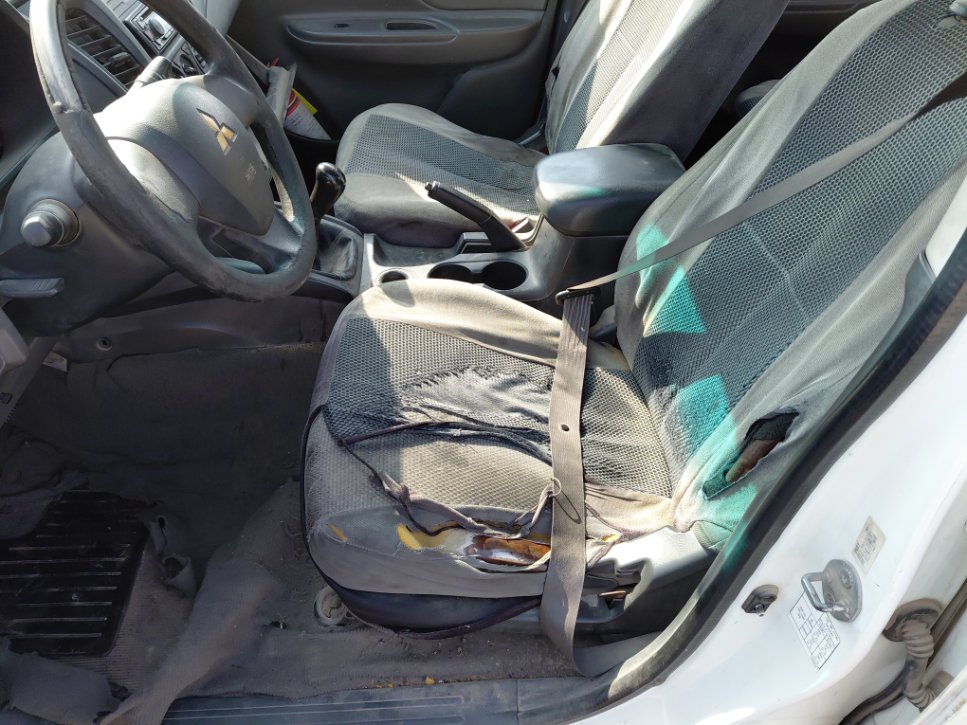 Mitsubishi L200  2016 image