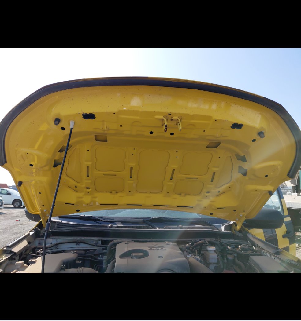 Mitsubishi L200  2020 image