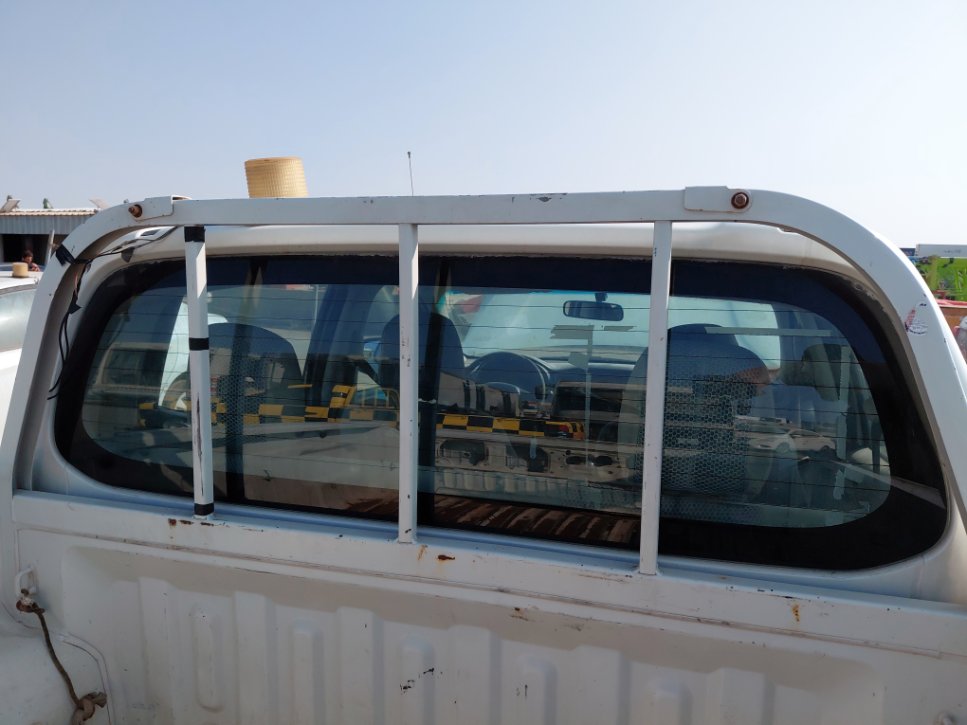 Mitsubishi L200  2016 image