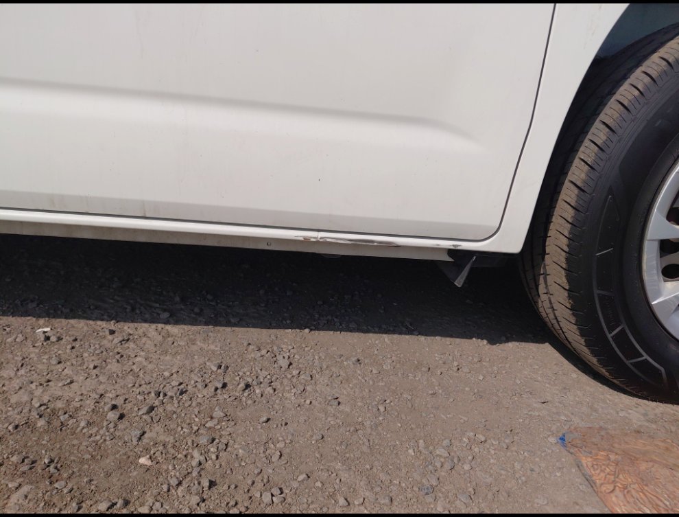 Toyota Hiace Van  2020 image