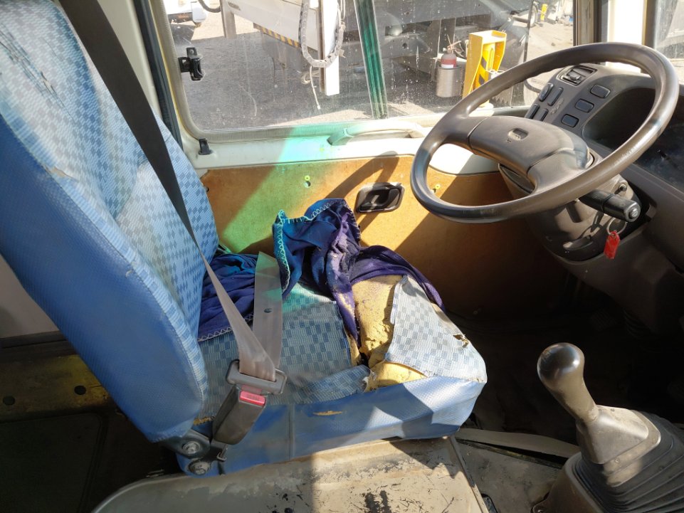 ميتسوبيشي روزا  2015 image