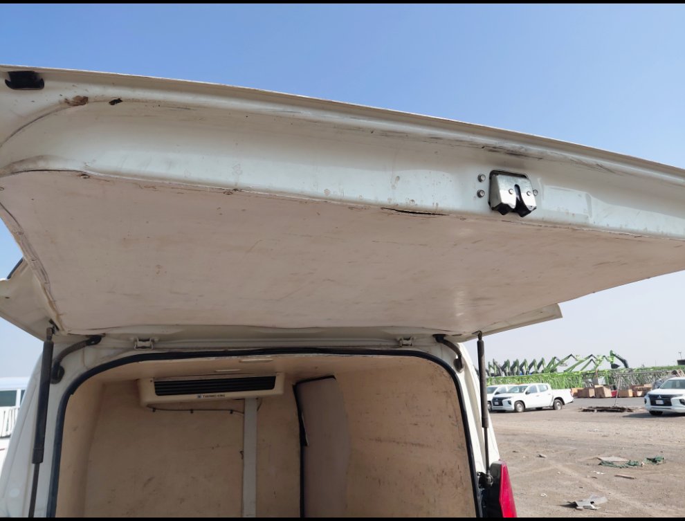 Toyota Hiace Van  2020 image