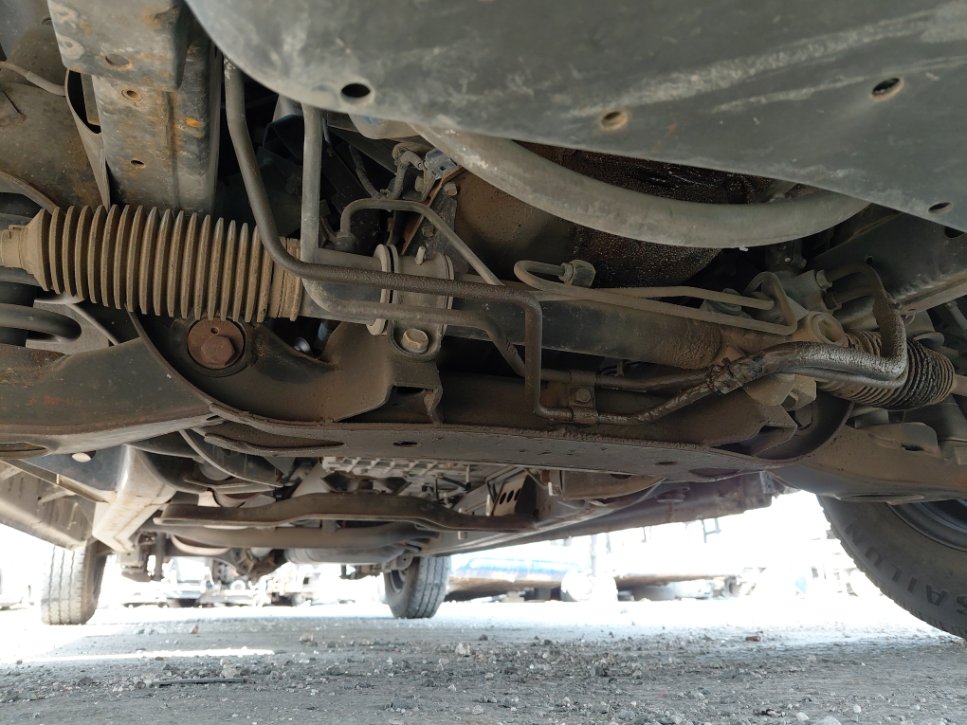 Mitsubishi L200  2016 image