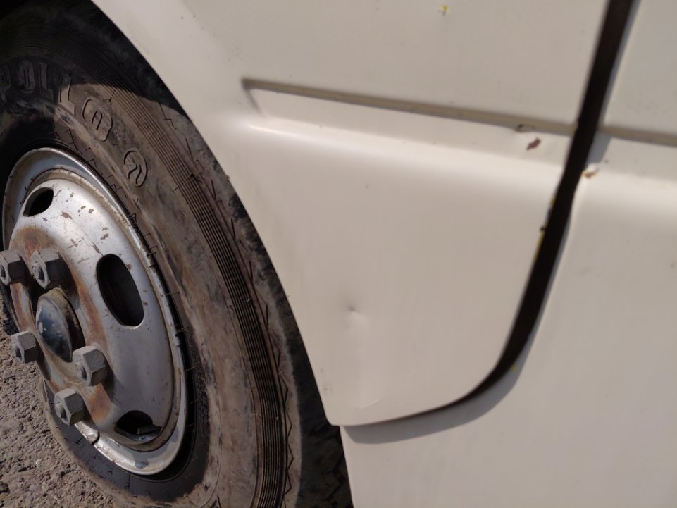 ميتسوبيشي روزا  2015 image