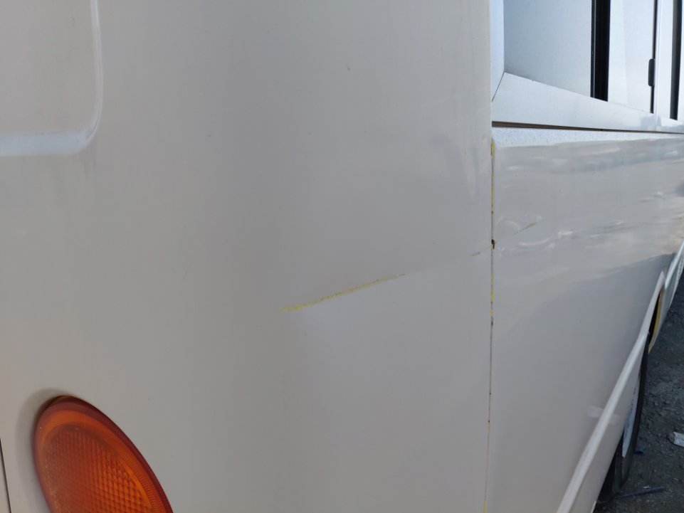 ميتسوبيشي روزا  2015 image