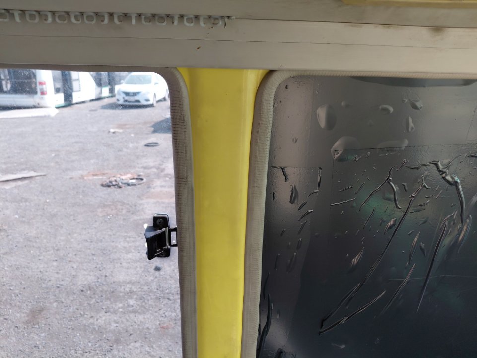 ميتسوبيشي روزا  2015 image