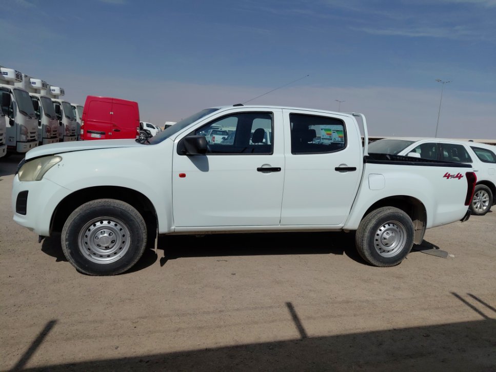 Isuzu D MAX 4x4 2022 image