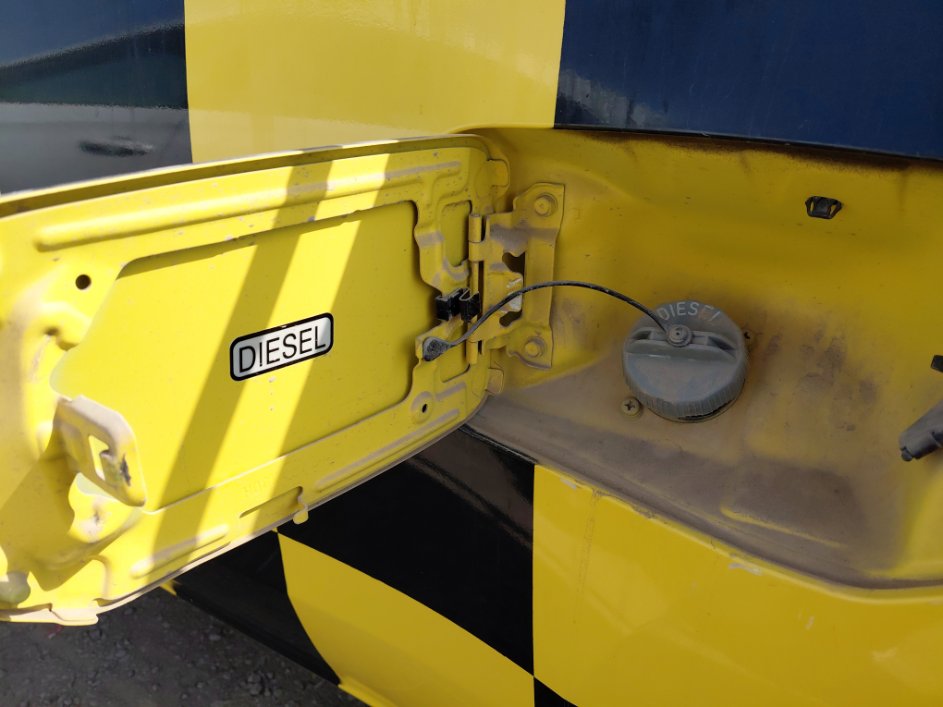 Mitsubishi L200  2020 image