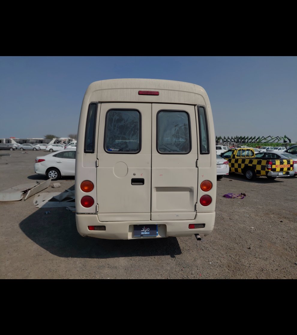 Mitsubishi Fuso  2015 image