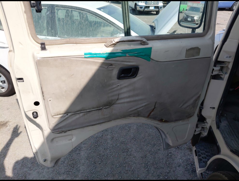 Mitsubishi Fuso  2015 image