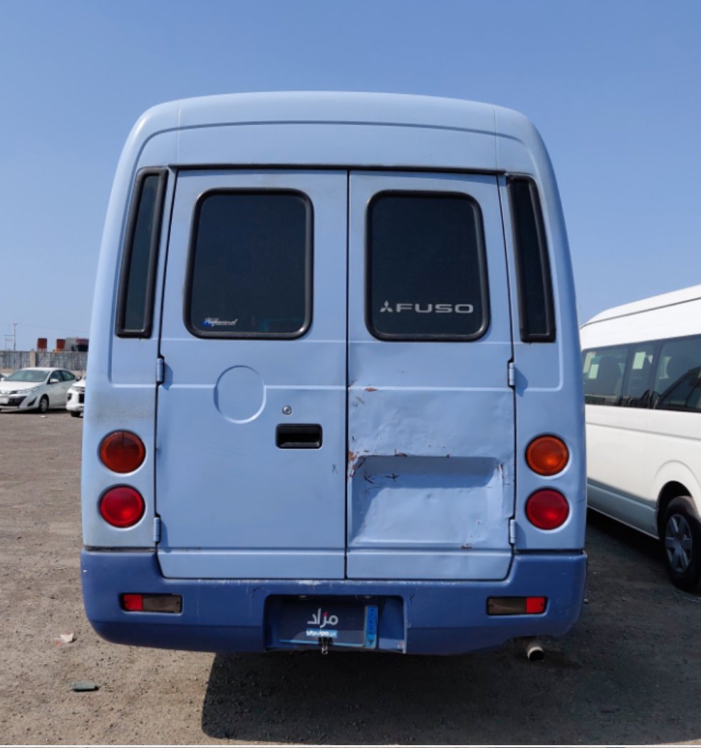 Mitsubishi Rosa  2013 image