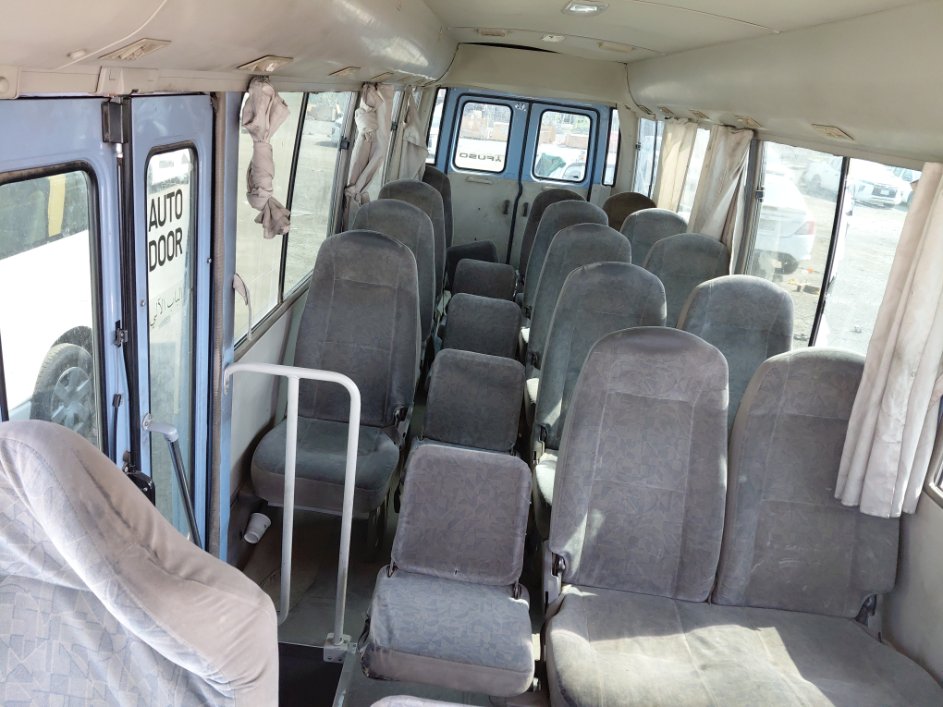 Mitsubishi Rosa  2013 image