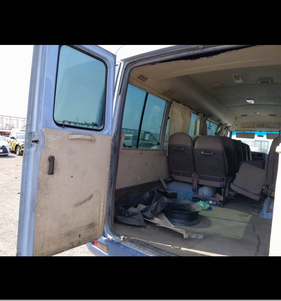 Mitsubishi Rosa  2013 image