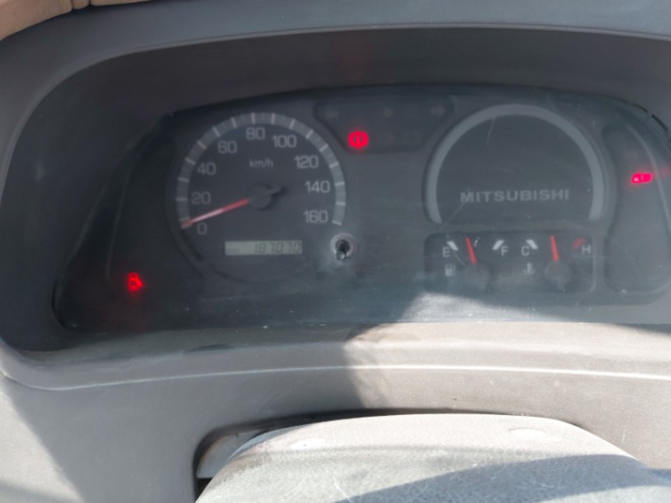 Mitsubishi Rosa  2015 image