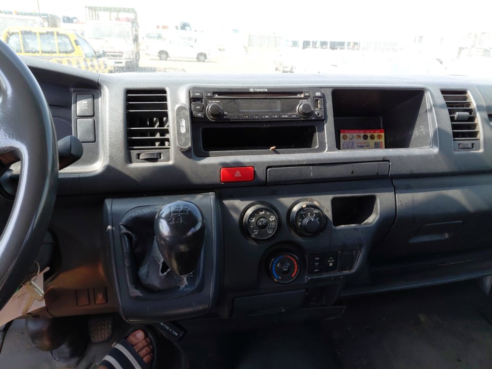 Toyota Hiace  2017 image