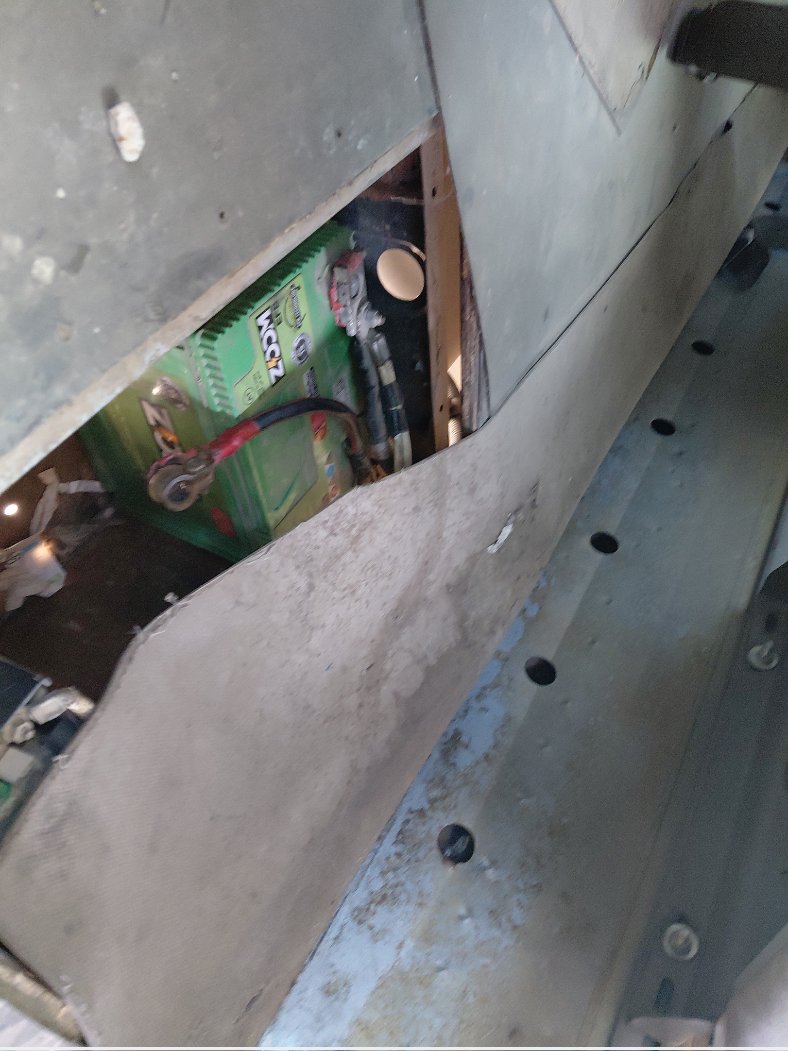 Mitsubishi Rosa  2013 image